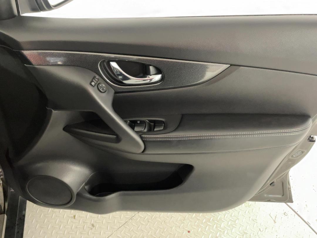 Photo '15' of Nissan X-Trail