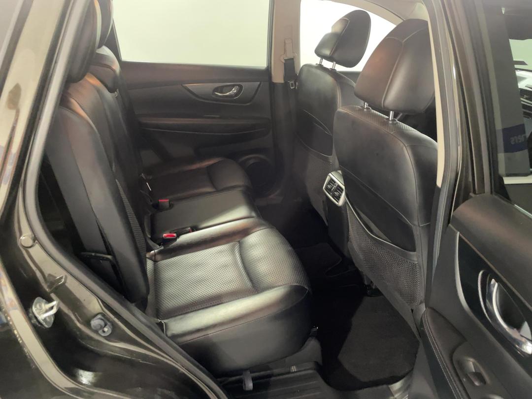 Photo '20' of Nissan X-Trail
