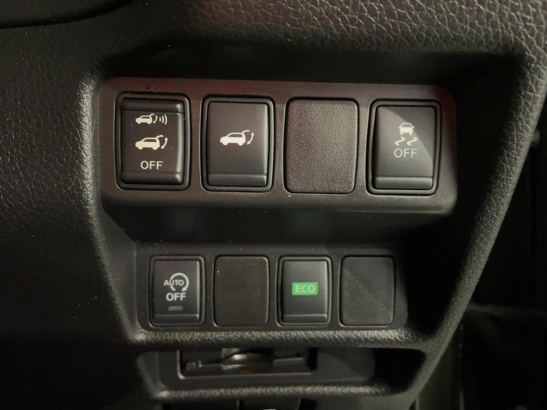 Photo '25' of Nissan X-Trail