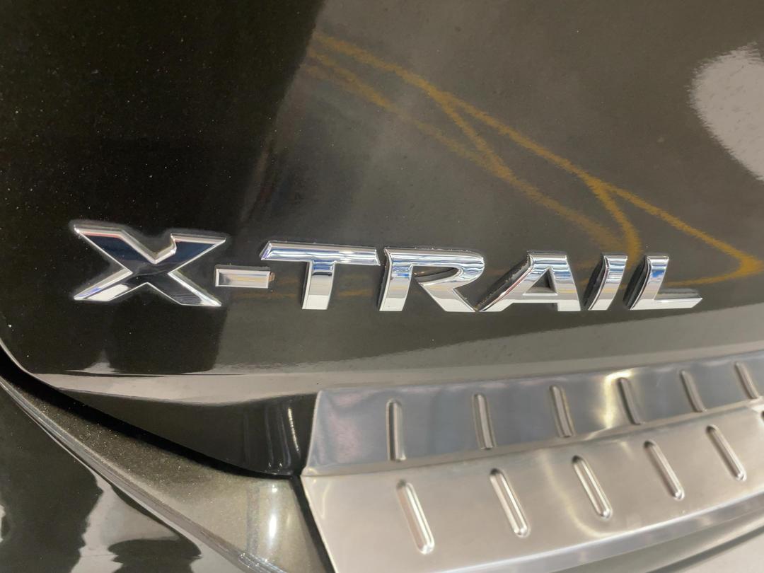 Photo '36' of Nissan X-Trail