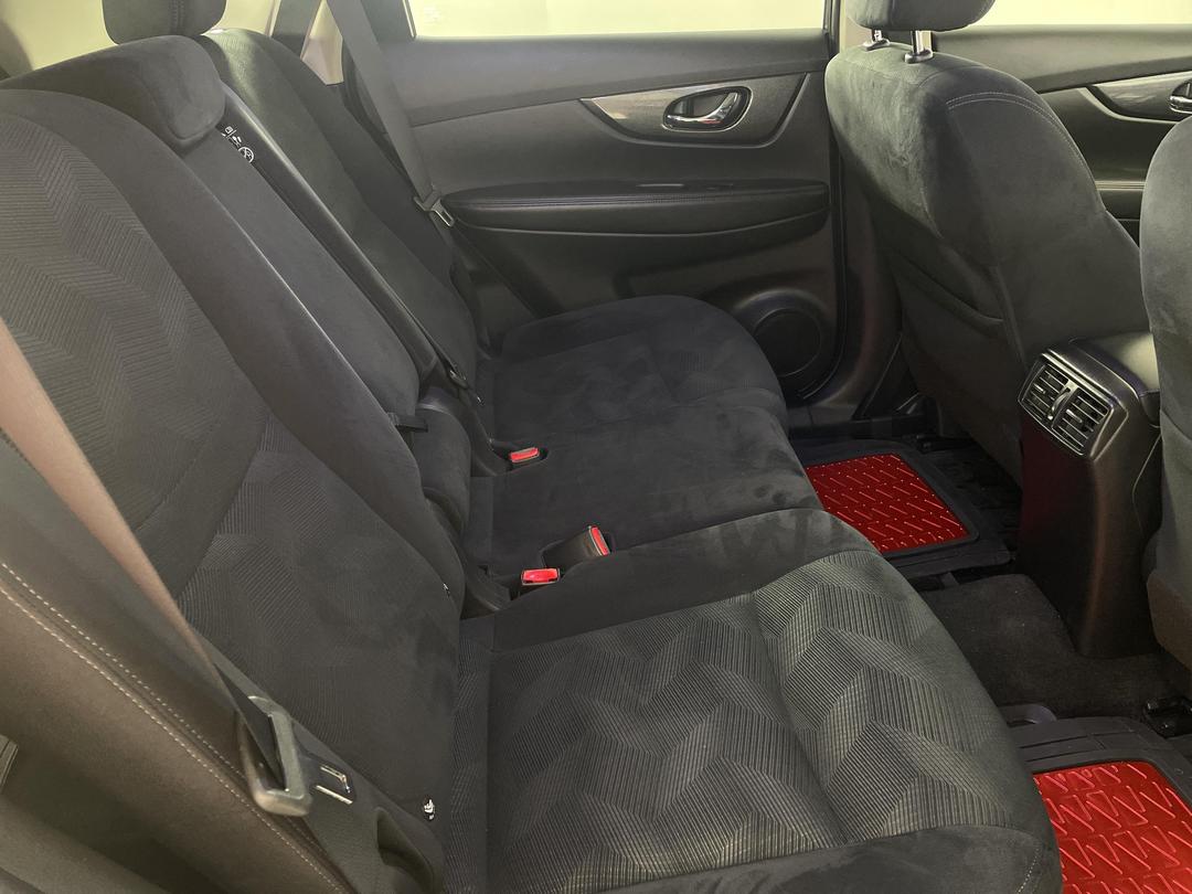 Photo '20' of Nissan X-Trail