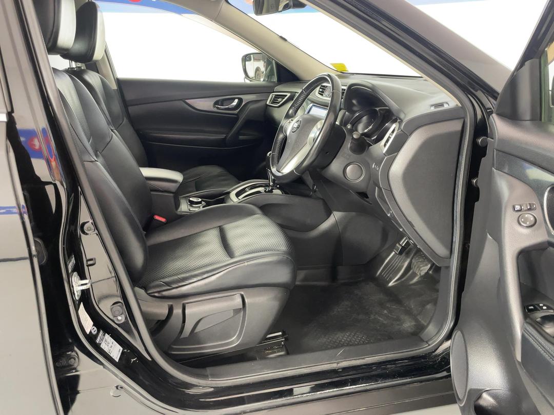 Photo '16' of Nissan X-Trail