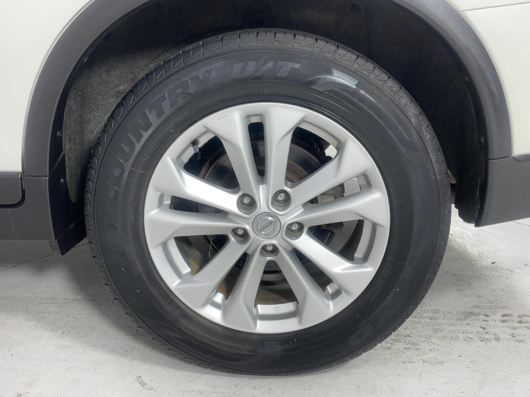 Photo '11' of Nissan X-Trail