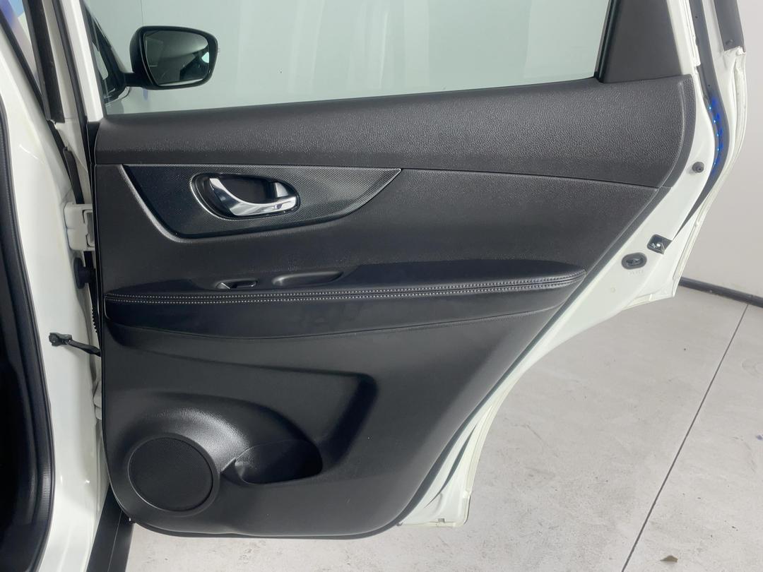 Photo '19' of Nissan X-Trail