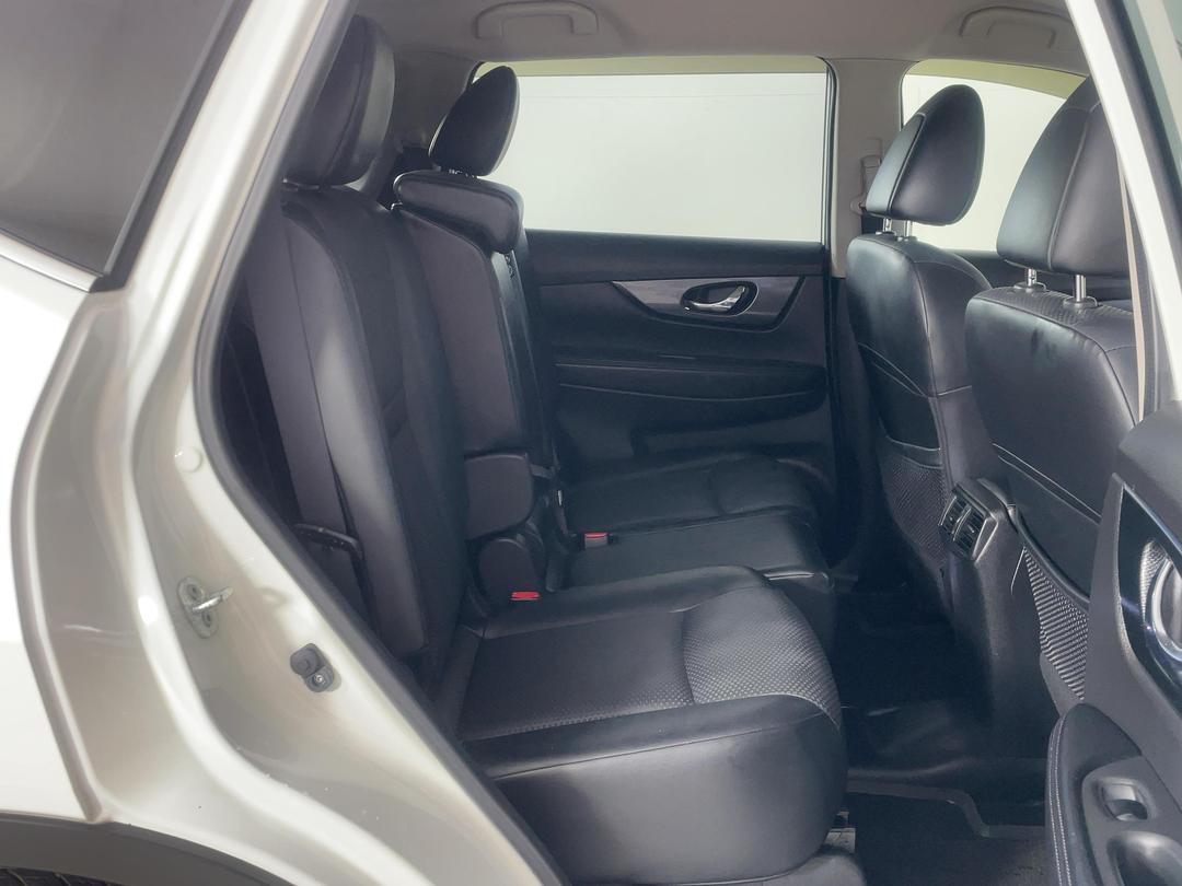 Photo '20' of Nissan X-Trail