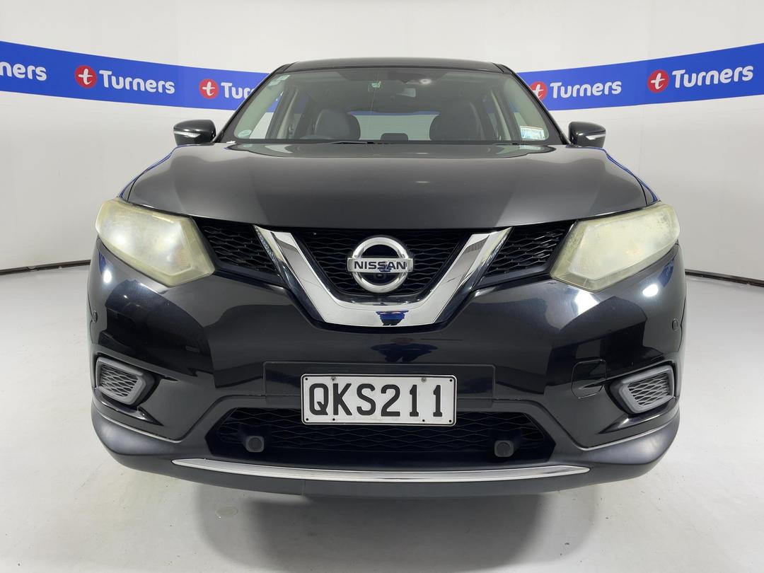 Photo '2' of Nissan X-Trail