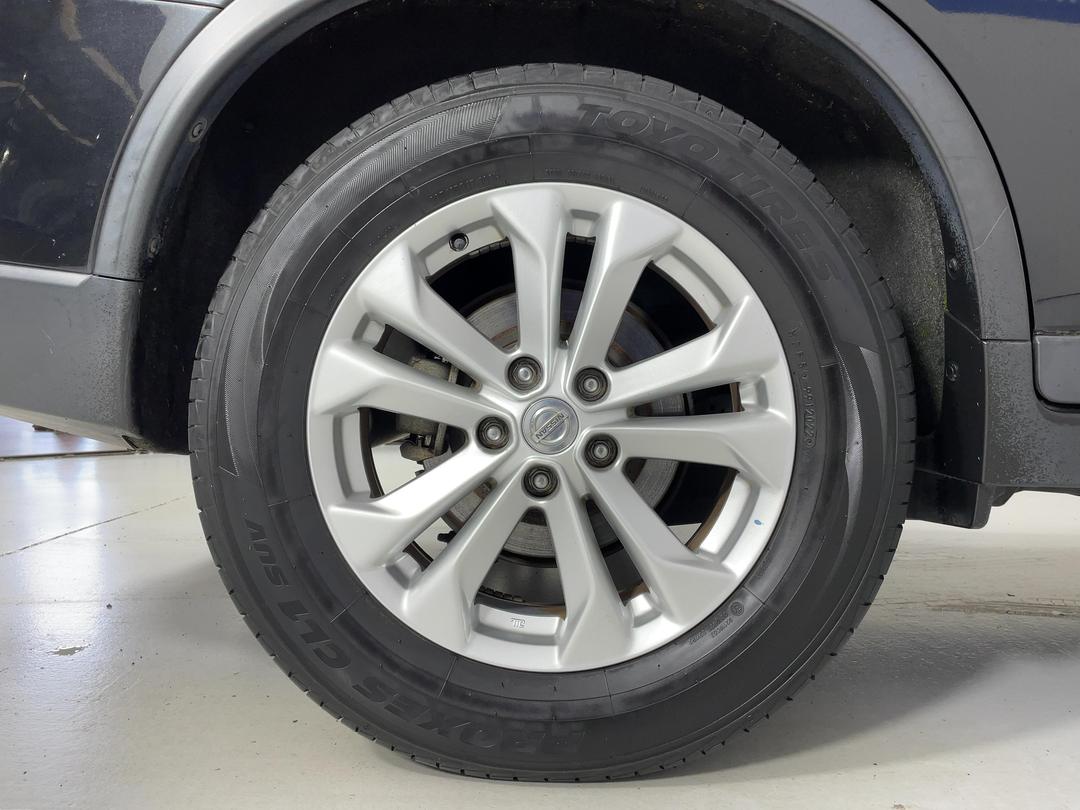 Photo '12' of Nissan X-Trail