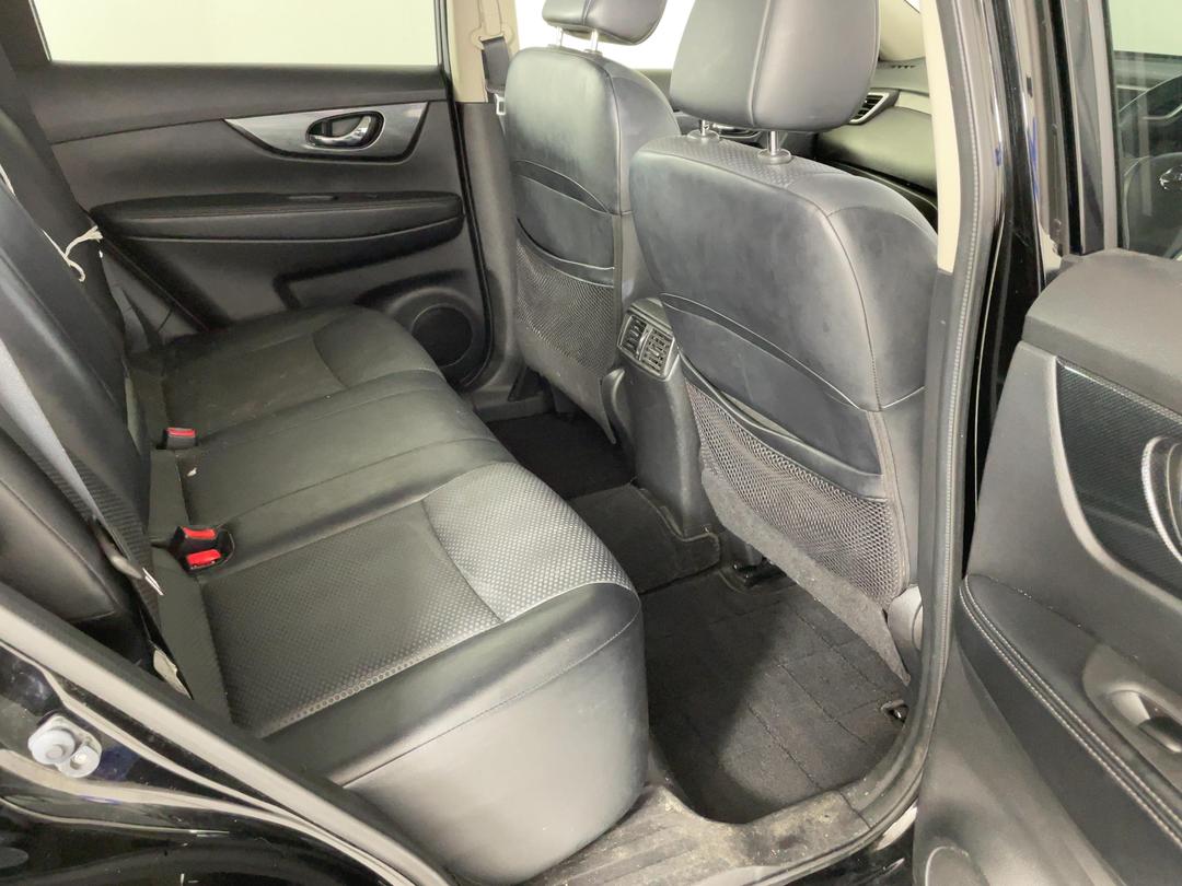 Photo '20' of Nissan X-Trail