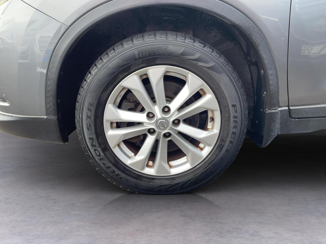 Photo '10' of Nissan X-Trail