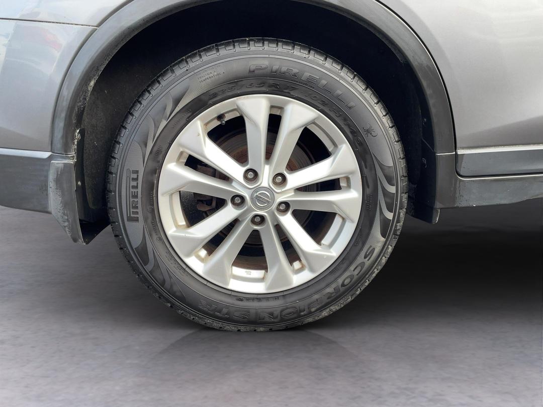 Photo '12' of Nissan X-Trail