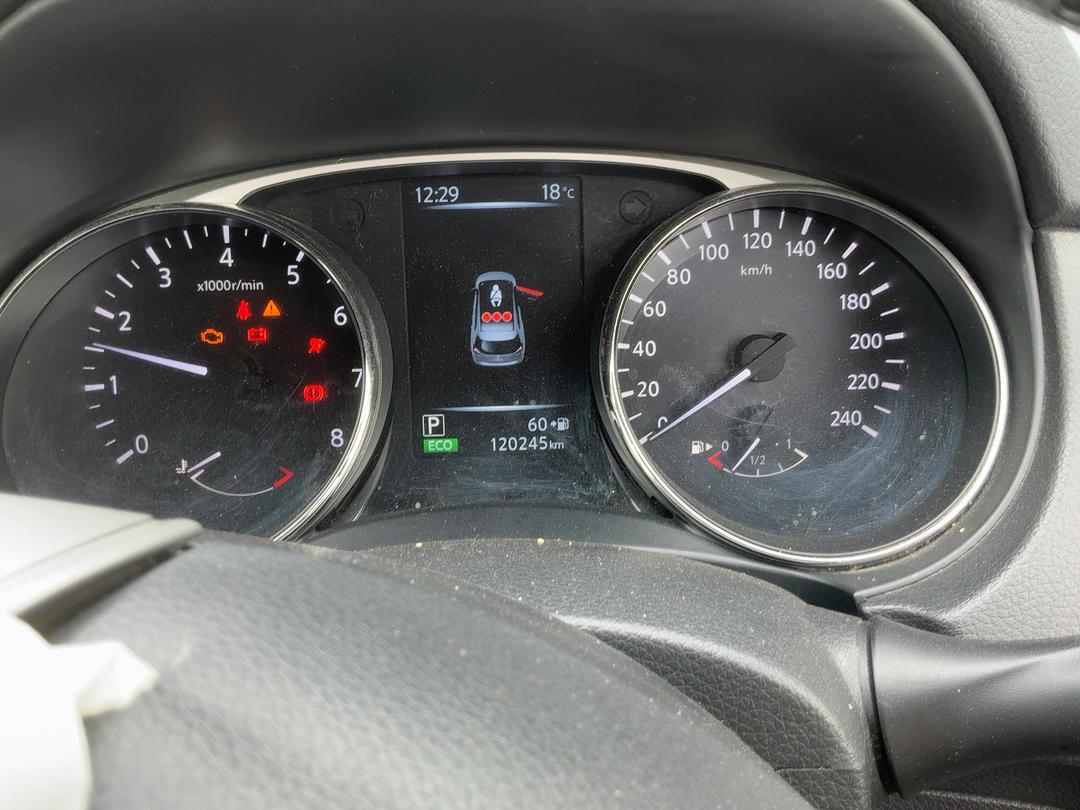 Photo '23' of Nissan X-Trail ST-L Photo '23' of Nissan X-Trail ST-L