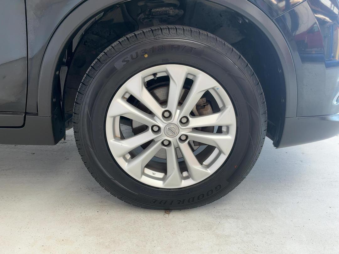 Photo '9' of Nissan X-Trail