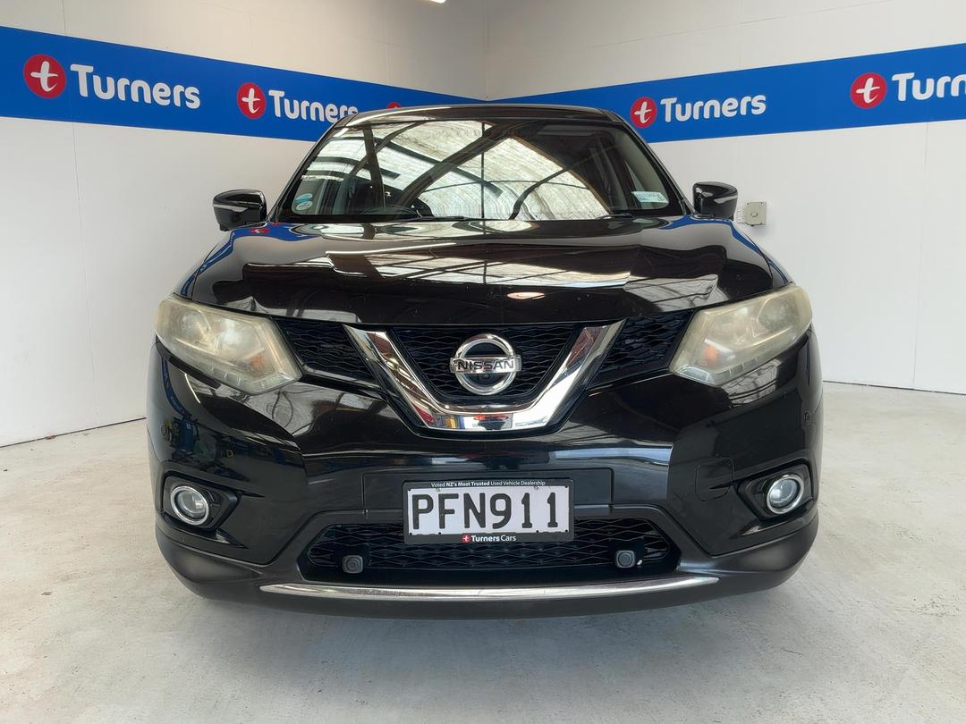 Photo '2' of Nissan X-Trail