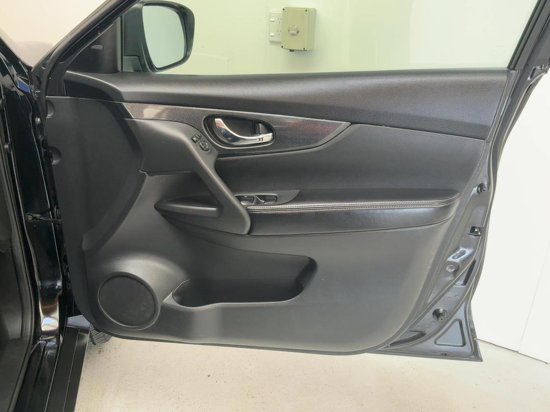 Photo '15' of Nissan X-Trail