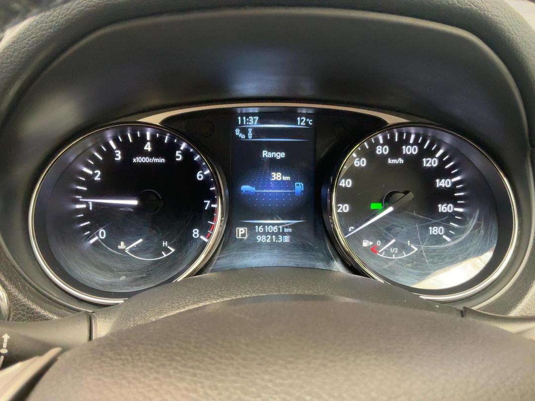 Photo '21' of Nissan X-Trail