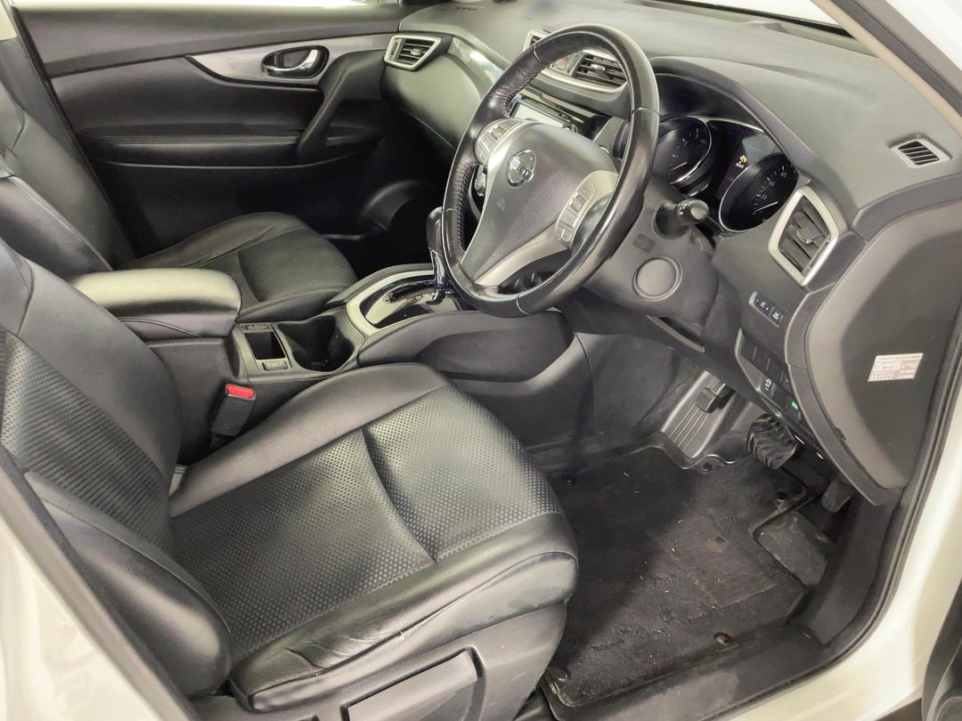 Photo '16' of Nissan X-Trail