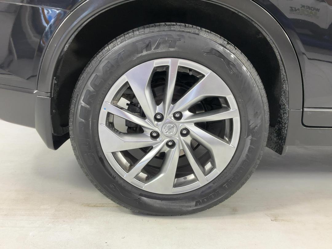 Photo '12' of Nissan X-Trail