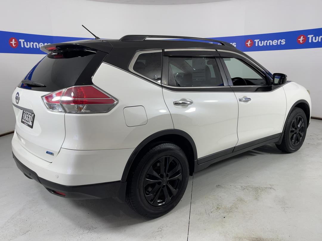 Photo '7' of Nissan X-Trail