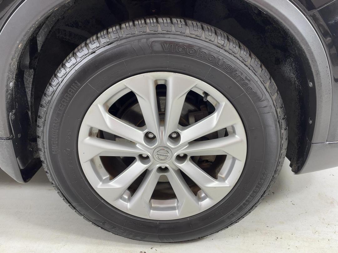 Photo '9' of Nissan X-Trail