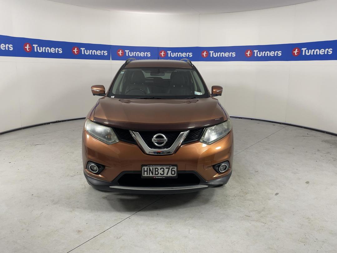 Photo '2' of Nissan X-Trail
