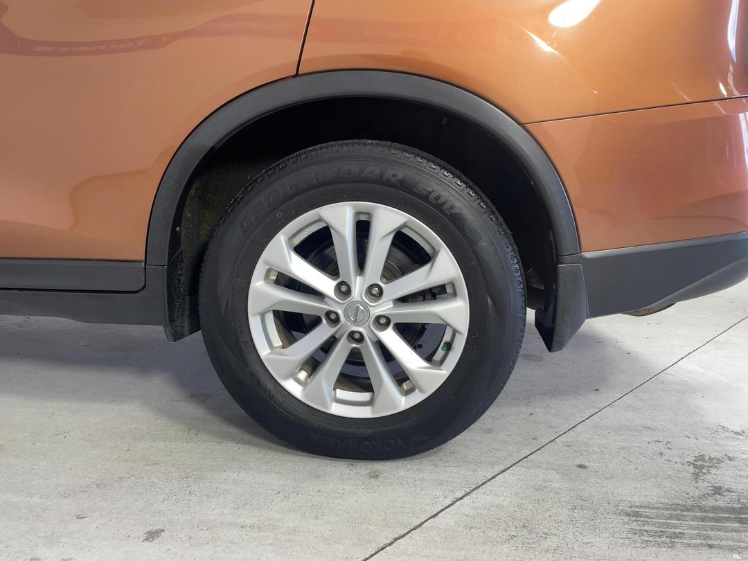 Photo '11' of Nissan X-Trail