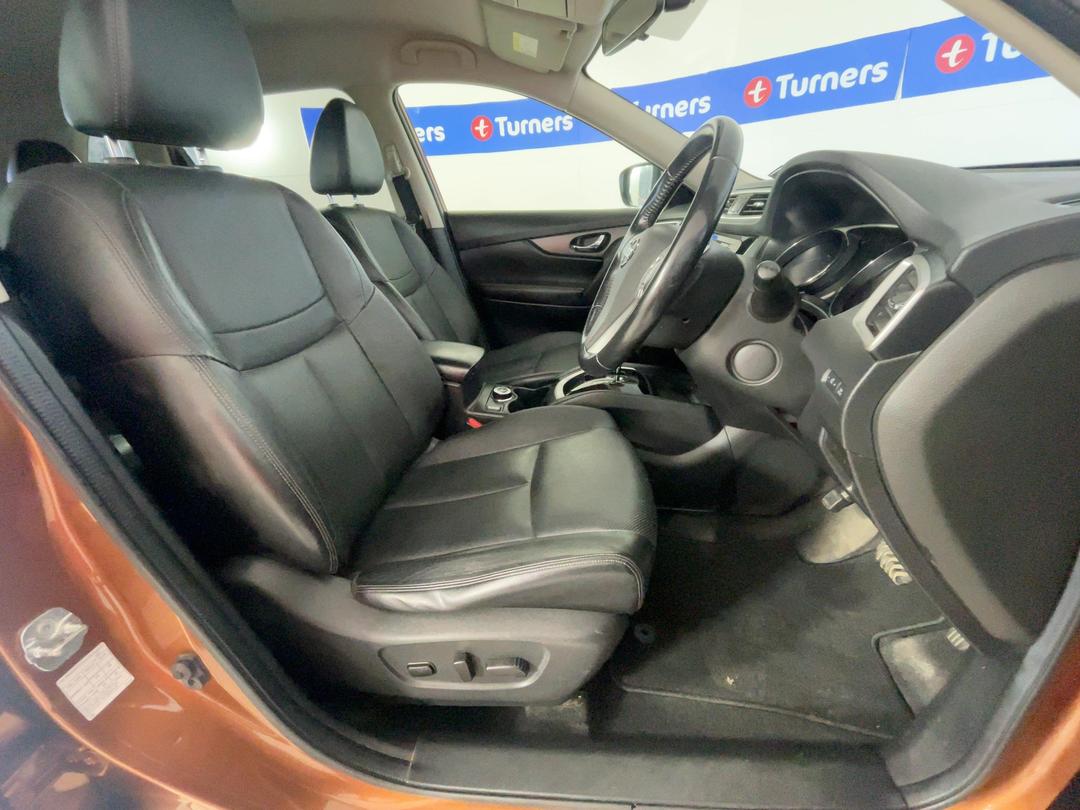 Photo '16' of Nissan X-Trail