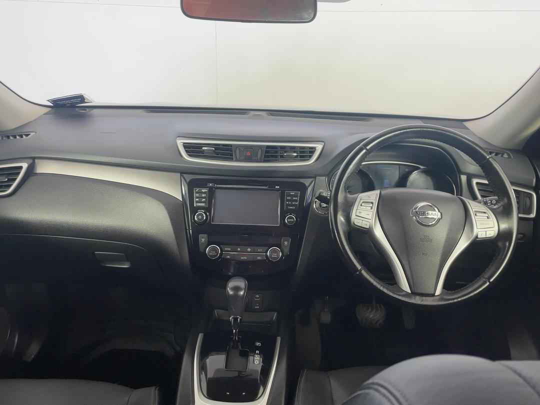 Photo '17' of Nissan X-Trail