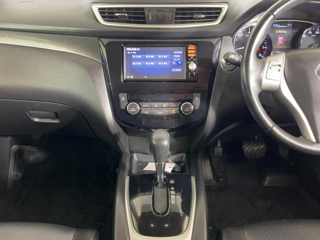 Photo '18' of Nissan X-Trail