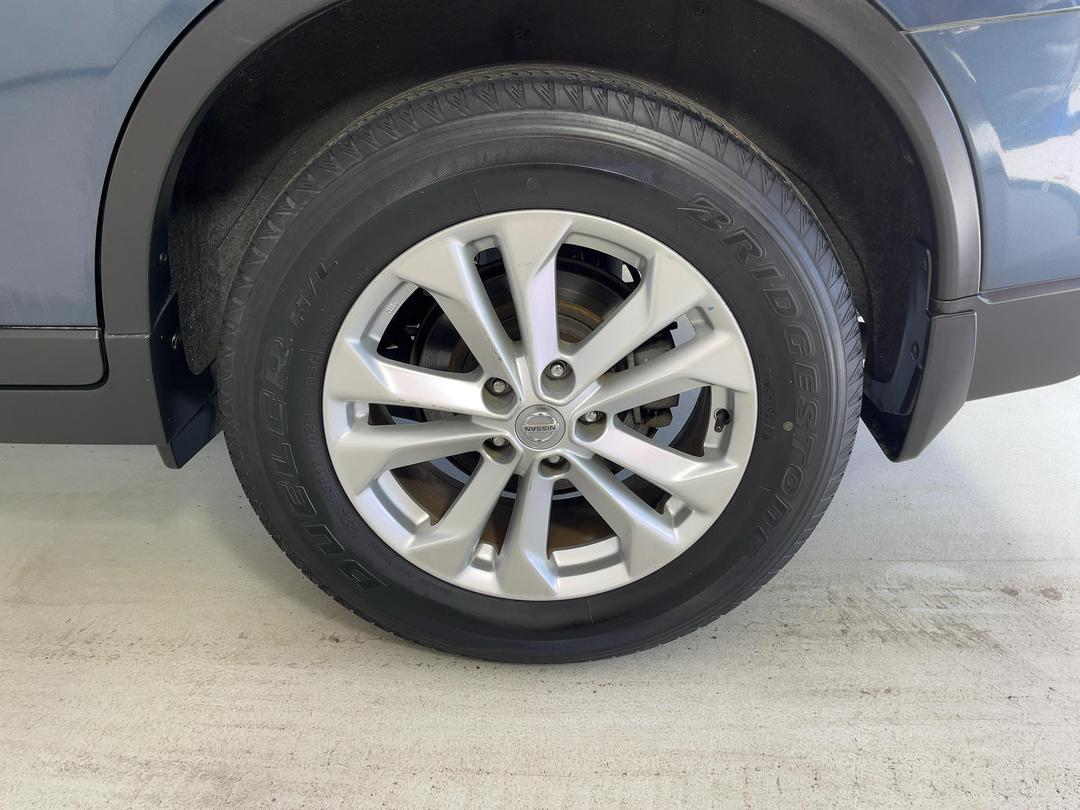 Photo '11' of Nissan X-Trail