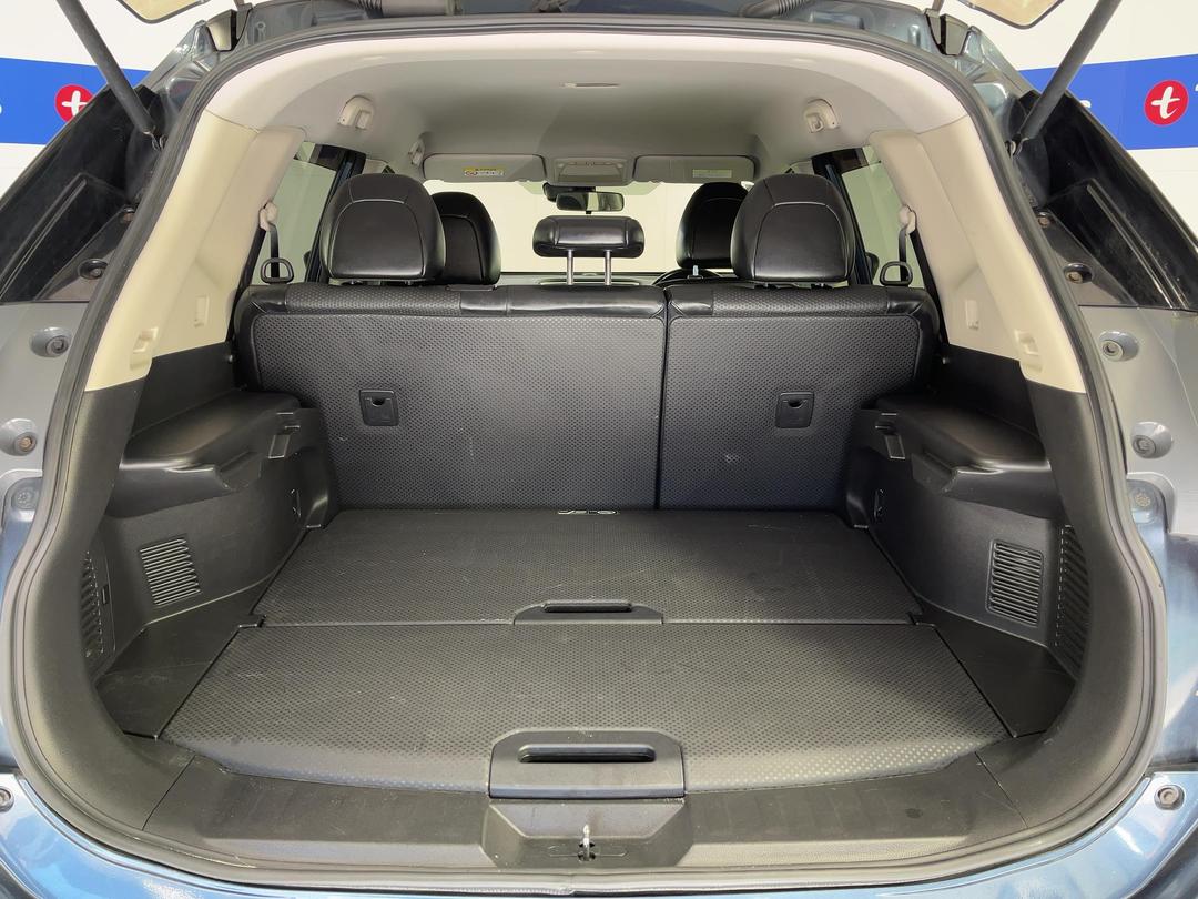 Photo '14' of Nissan X-Trail