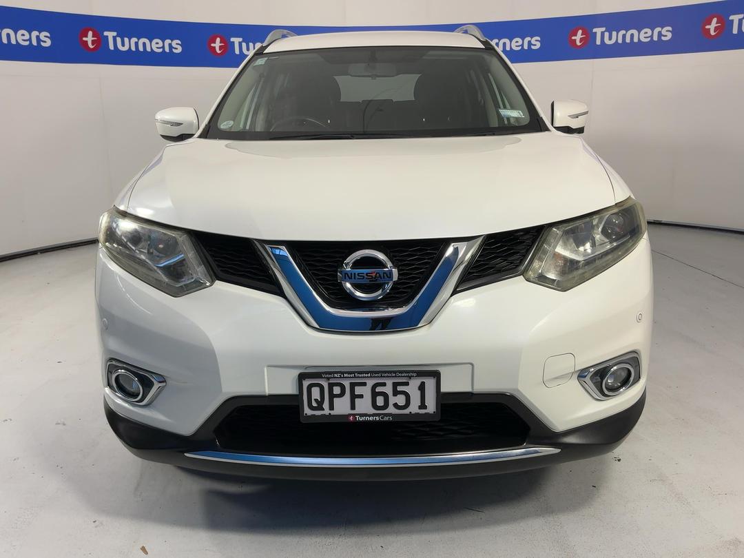 Photo '2' of Nissan X-Trail