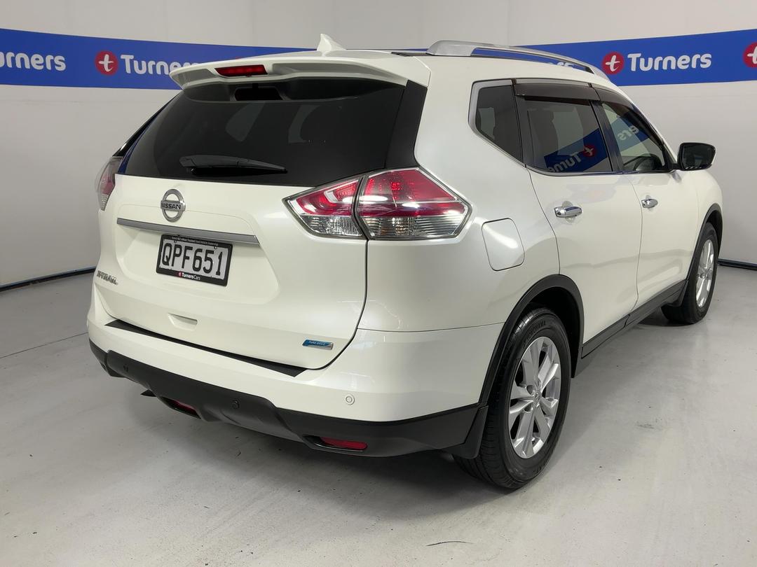 Photo '7' of Nissan X-Trail