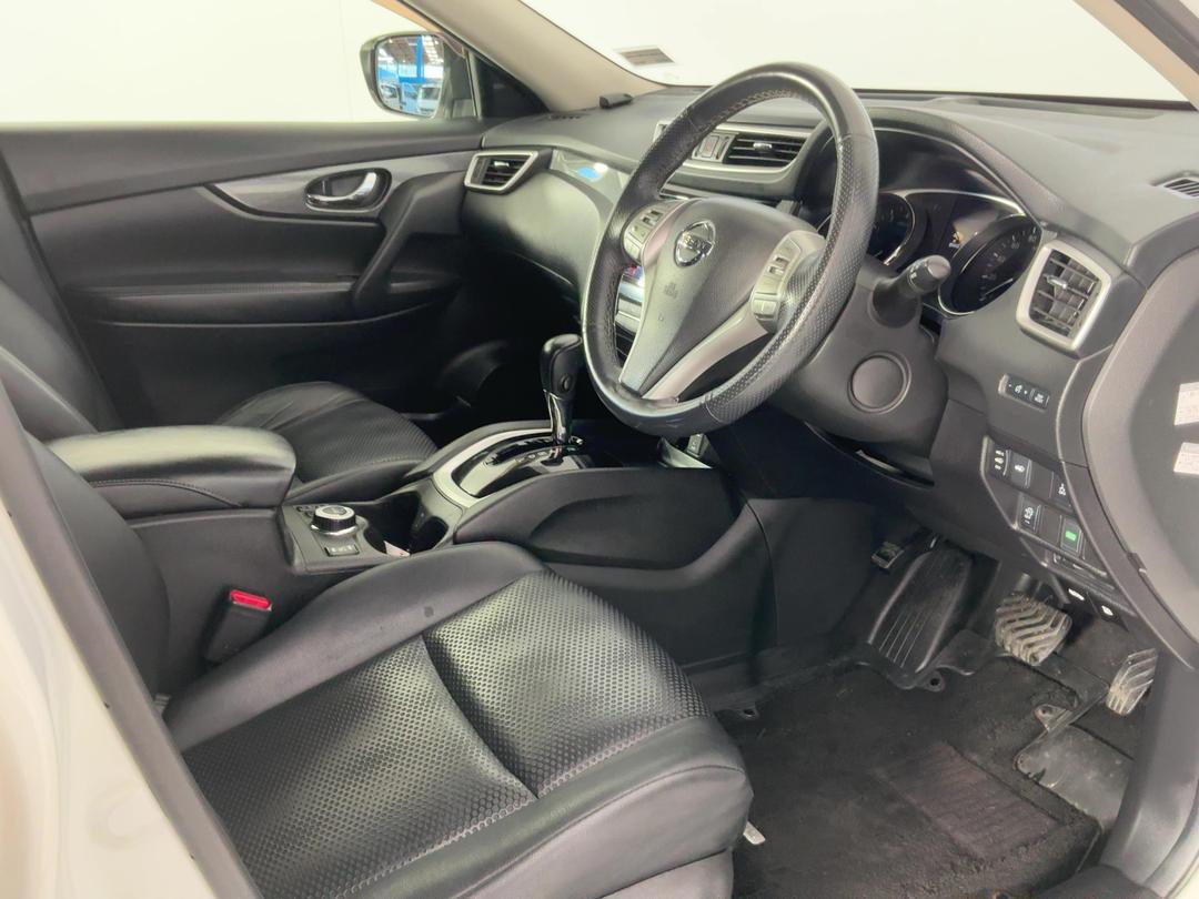 Photo '16' of Nissan X-Trail