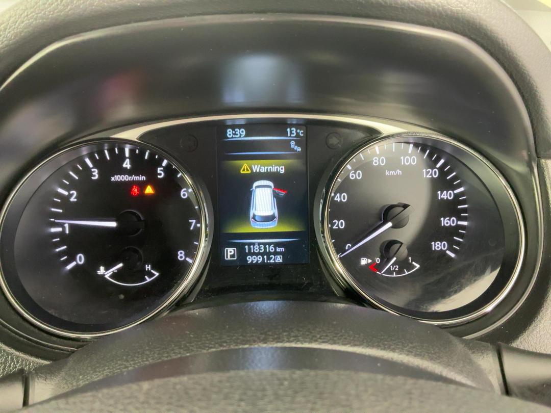 Photo '21' of Nissan X-Trail