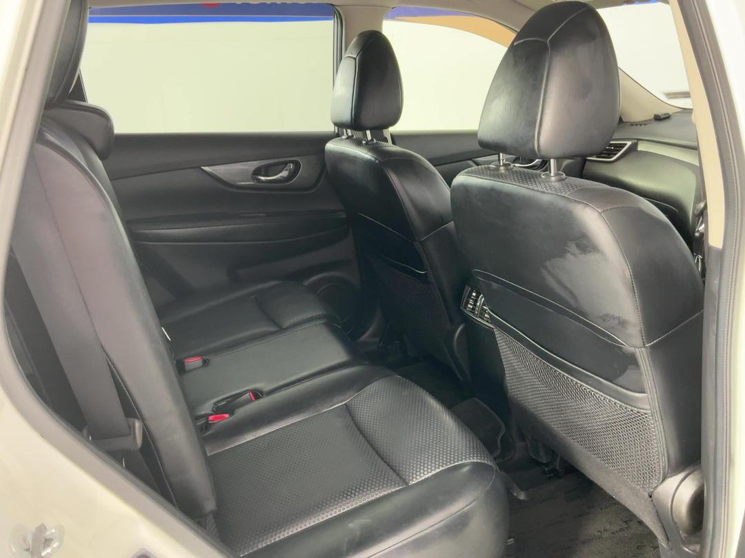 Photo '20' of Nissan X-Trail