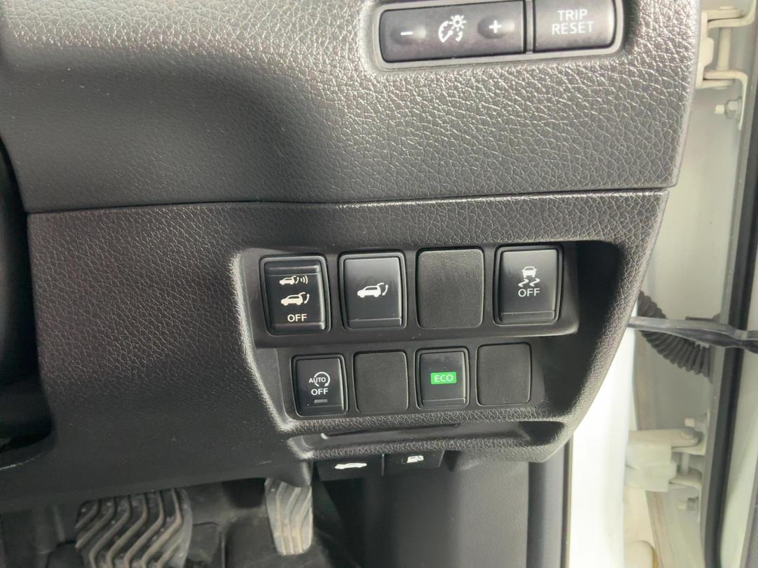 Photo '26' of Nissan X-Trail
