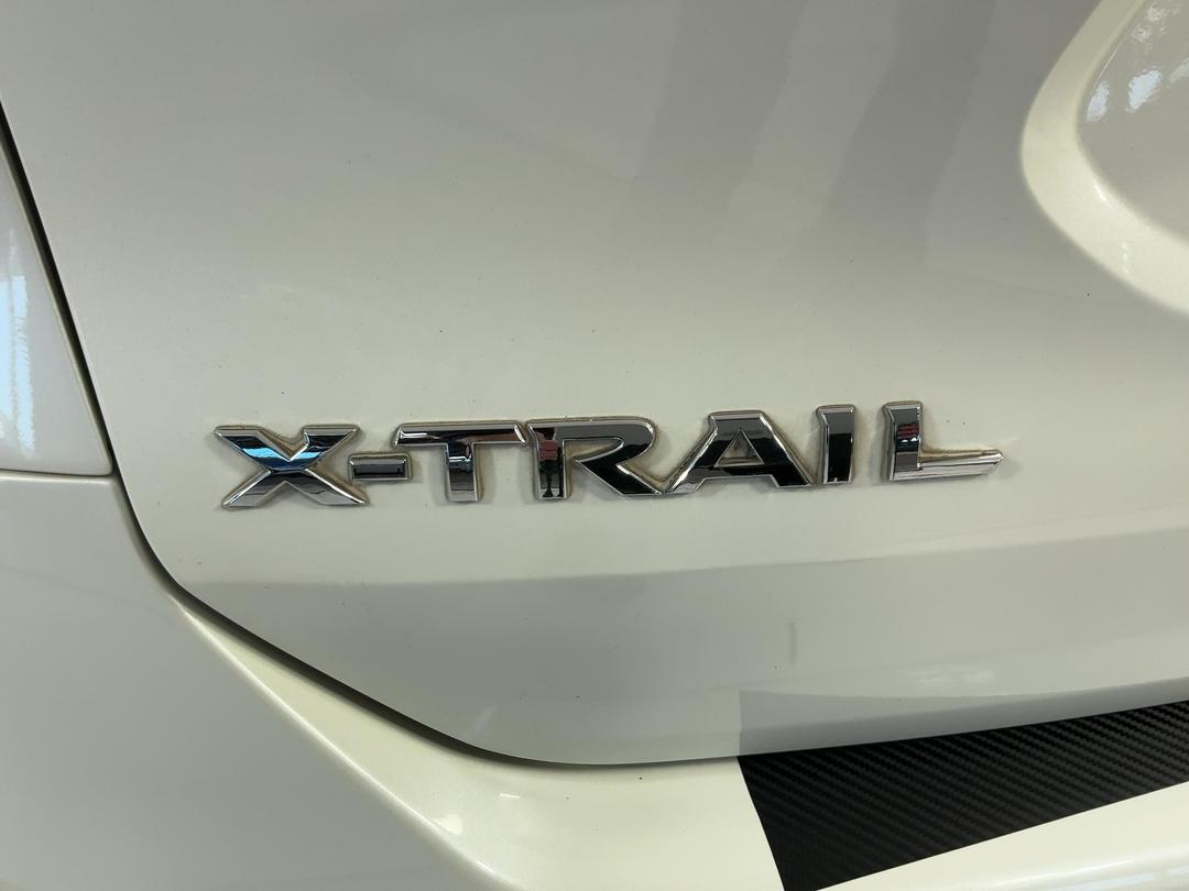 Photo '30' of Nissan X-Trail