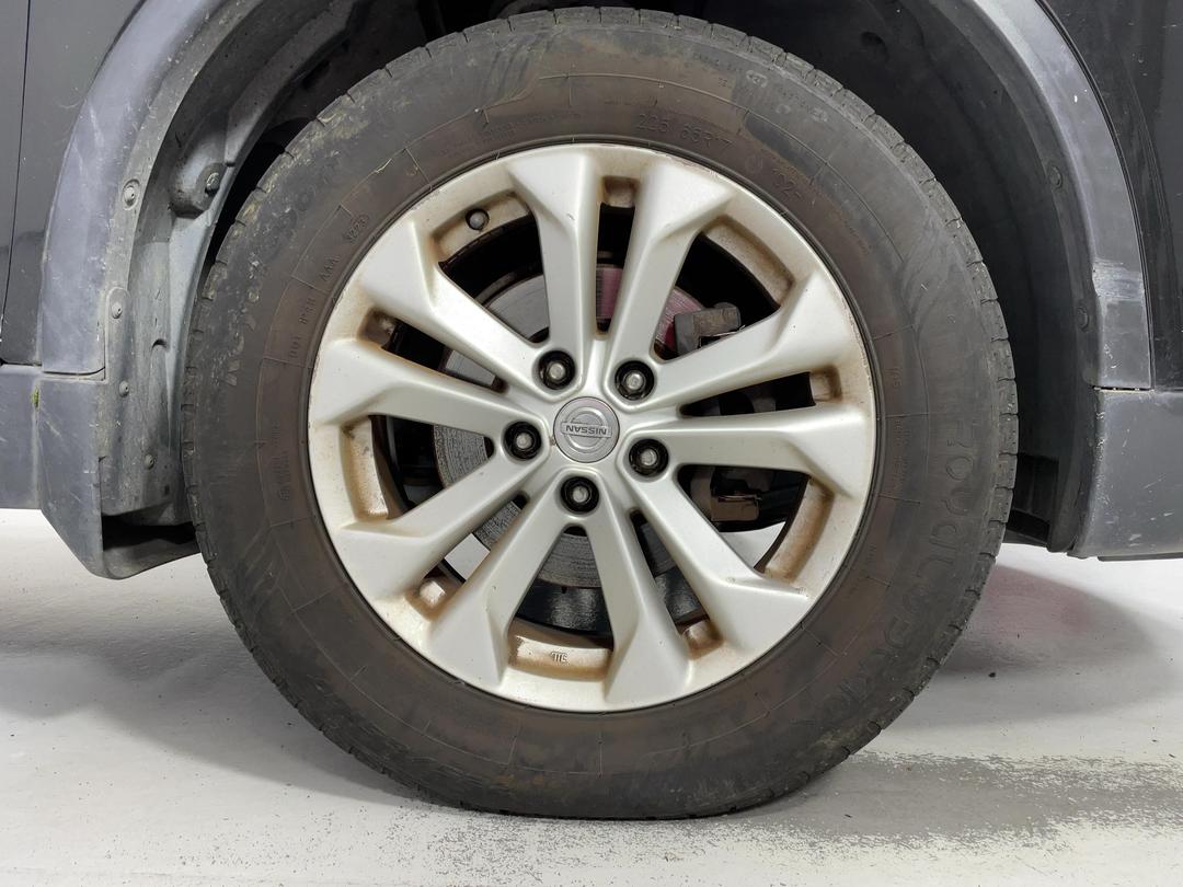 Photo '2' of Nissan X-Trail ST Photo '2' of Nissan X-Trail ST