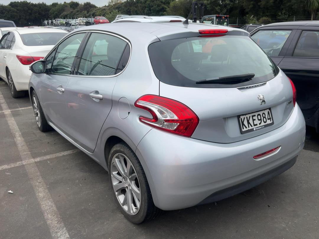 Photo '3' of Peugeot 208 Allure