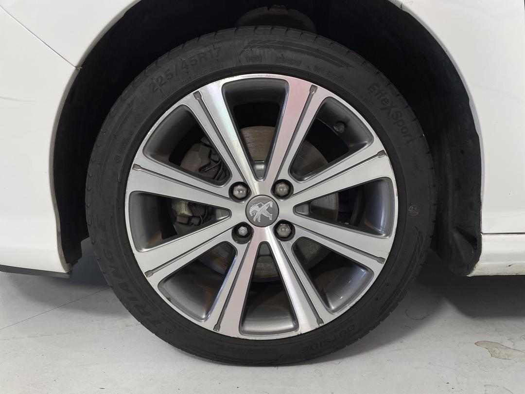 Photo '10' of Peugeot 308