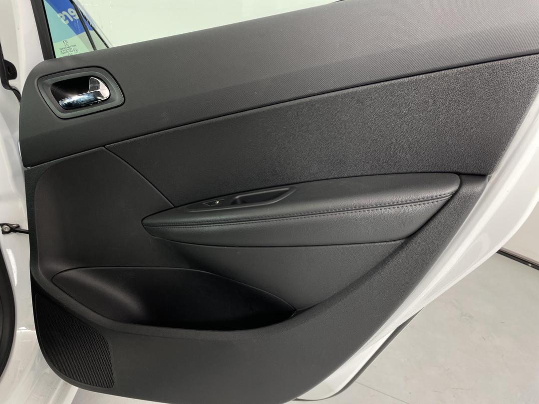 Photo '19' of Peugeot 308