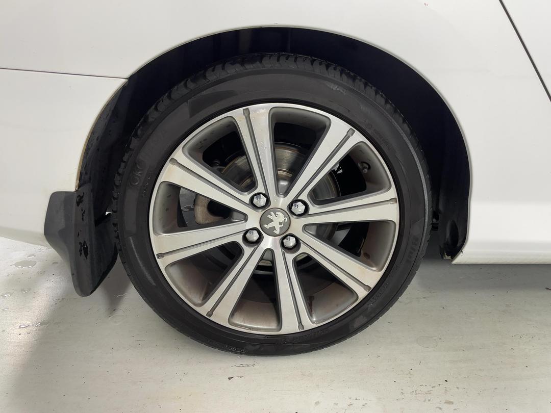 Photo '12' of Peugeot 308