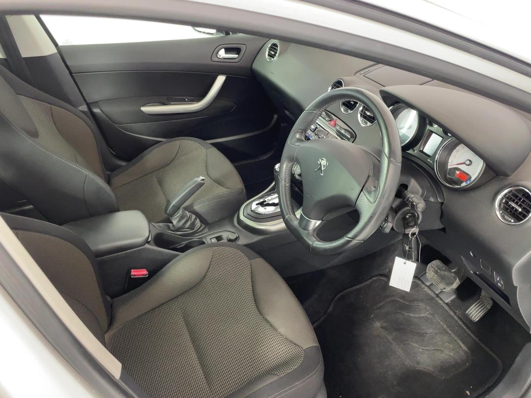 Photo '16' of Peugeot 308