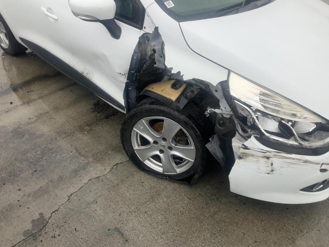 Photo '2' of Renault Clio Expression