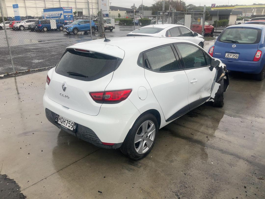 Photo '11' of Renault Clio Expression