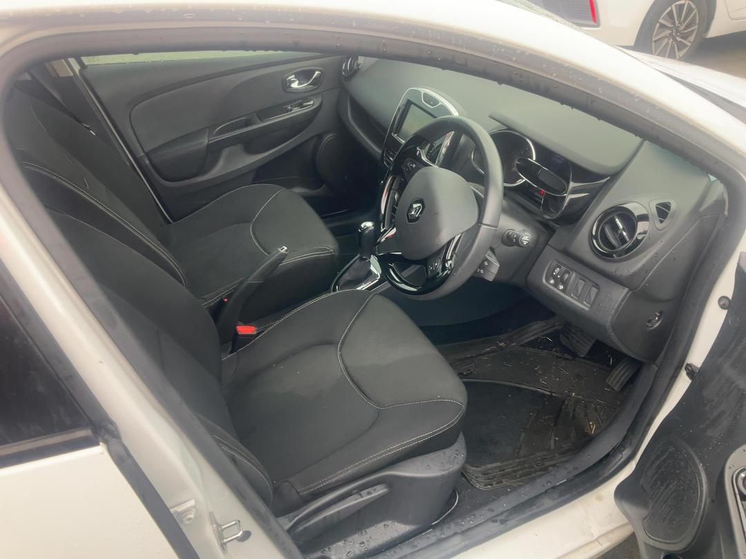 Photo '17' of Renault Clio Expression