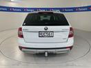Thumbnail '6' of Skoda Octavia