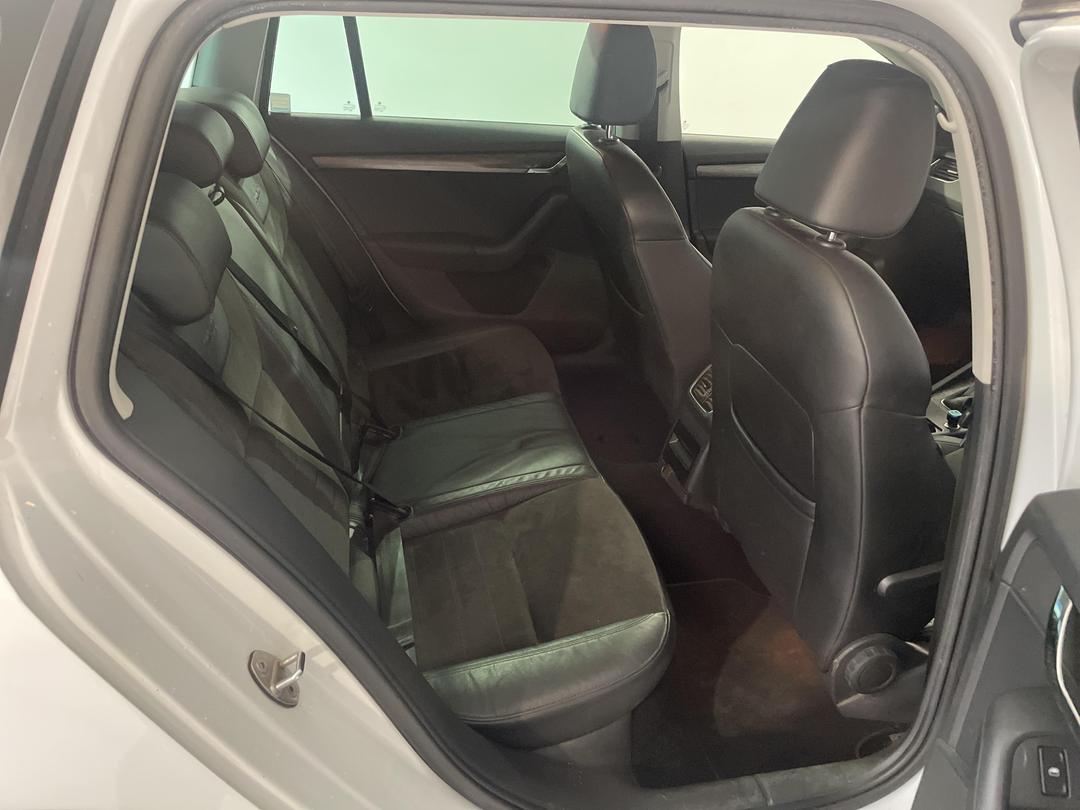 Photo '20' of Skoda Octavia