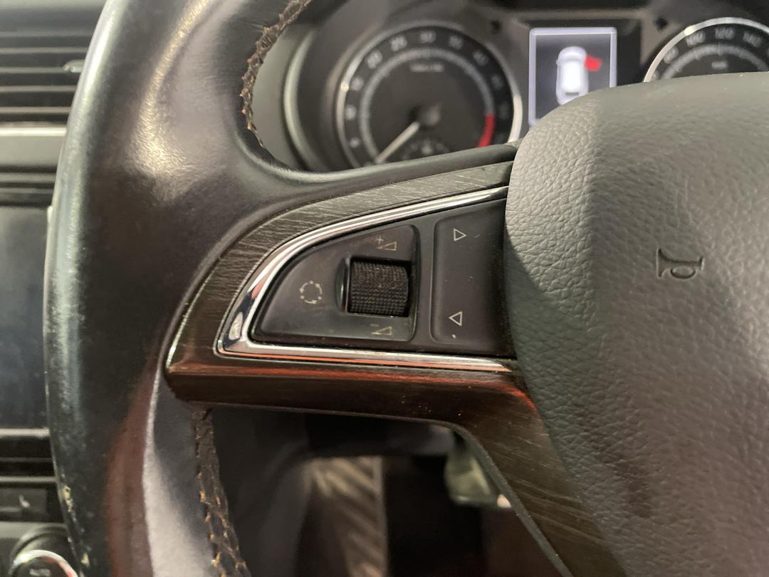 Photo '27' of Skoda Octavia