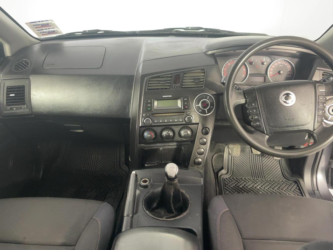 Photo '17' of Ssangyong Actyon Sport